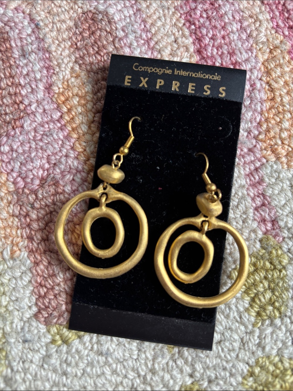 Vintage EXPRESS Compagnie Internationale gold modern textured circle Earrings